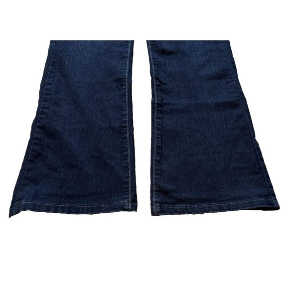 Paige Jeans Woman’s Canyon Boot, 28, wide leg, dark wash, mint condition - Picture 5 of 13